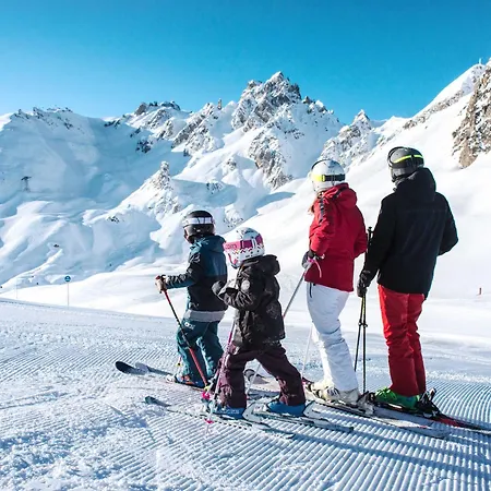 Апартаменты Confortable 2 Pieces, Skis Aux Pieds, Proche Commerces - Fr-1-182a-21 Куршевель